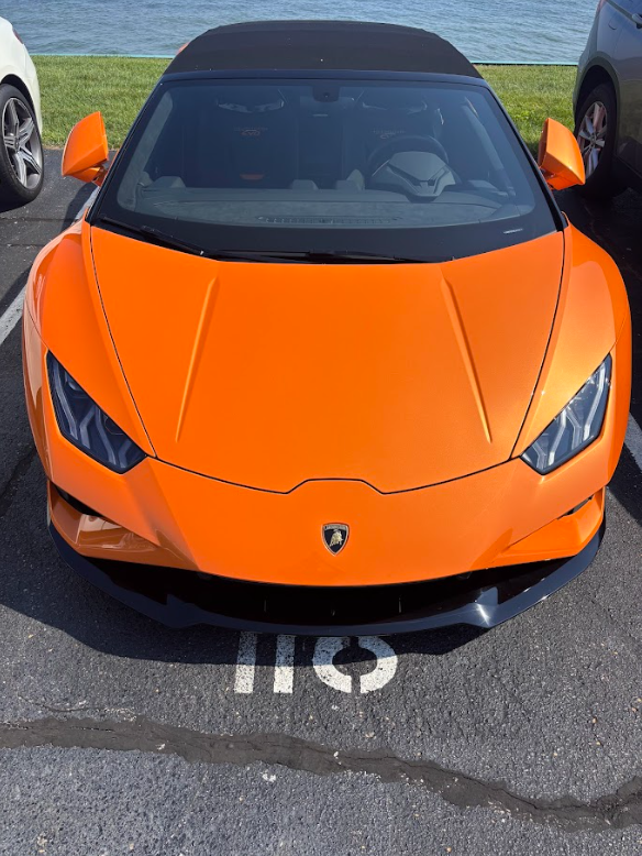 Detailed Lamborghini Huracan EVO